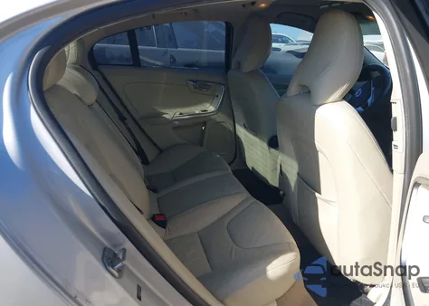 2014 Volvo S60 T5 из США, поврежденный, VIN YV1612FS6E2295817